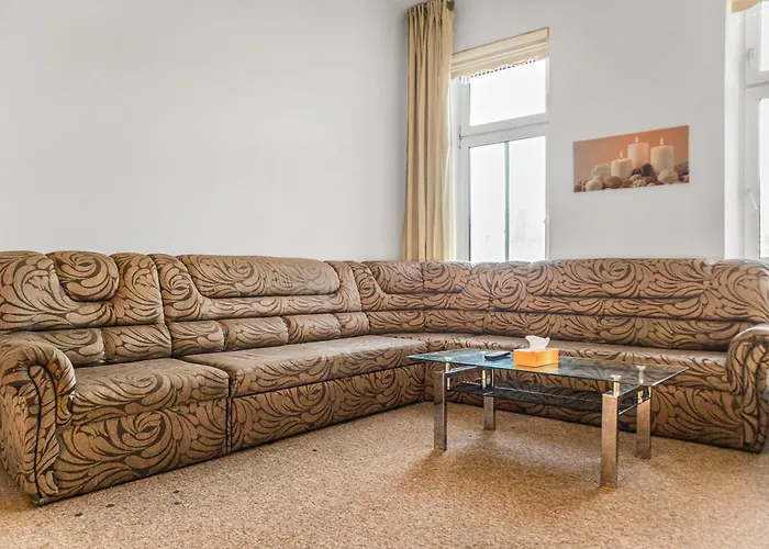 Διαμέρισμα Comfortable 2br Near Millennium Tower Ideal For Long *