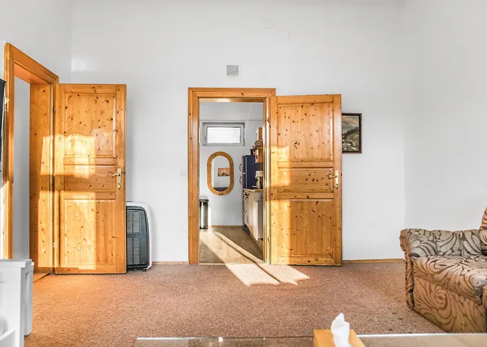 Comfortable 2br Near Millennium Tower Ideal For Long Διαμέρισμα Βιέννη